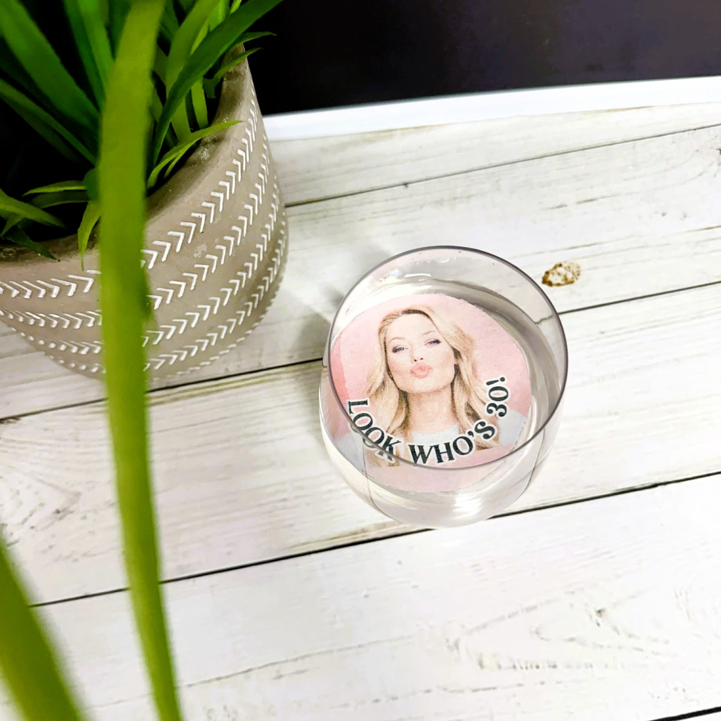 Set of 12 Edible Drink / Cupcake Toppers