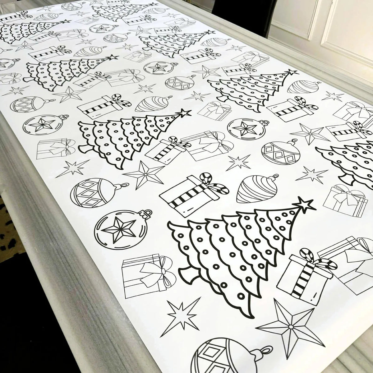 Christmas Coloring Table Runner